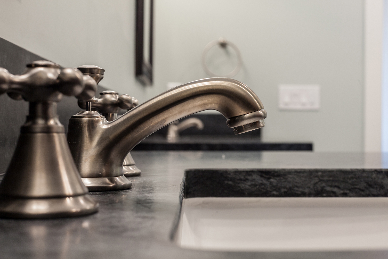 5769 Waverly lav faucet
